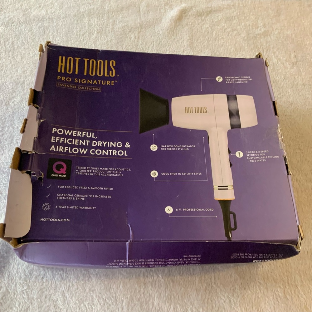 Hot Tools Pro Signature Hair Dryer new in box. SKU 2637